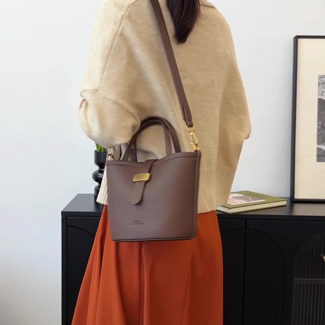 新款手提水桶包质感时尚通勤斜挎包